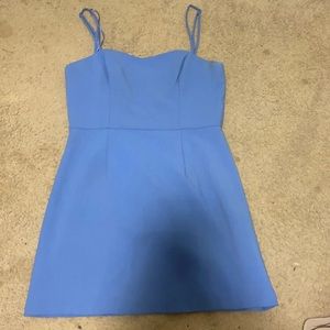 super cute blue dress!